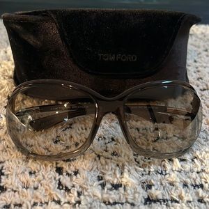 TOM FORD Jennifer Sunglasses Bronze